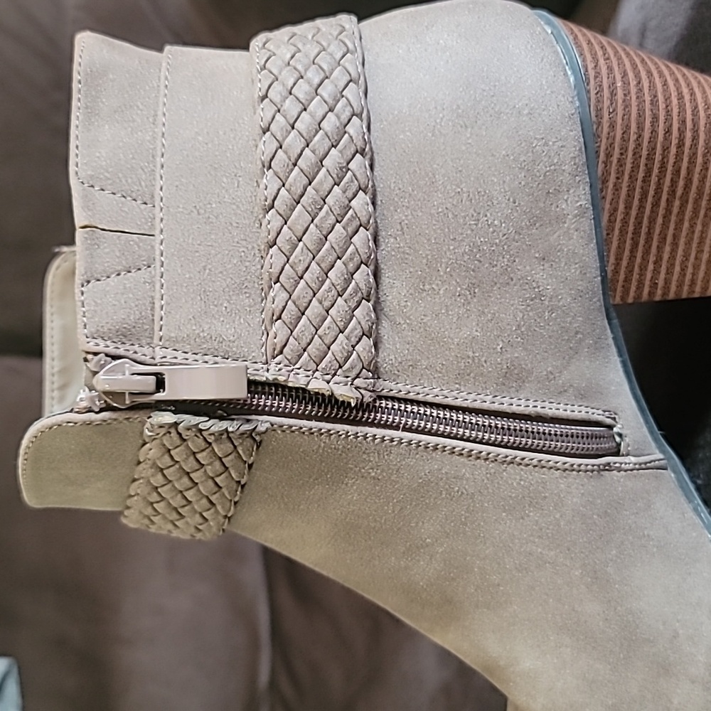 High heel boots- short boots - Picture 5 of 11
